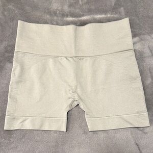 NWOT Taupe Brown SET Active Biker Shorts